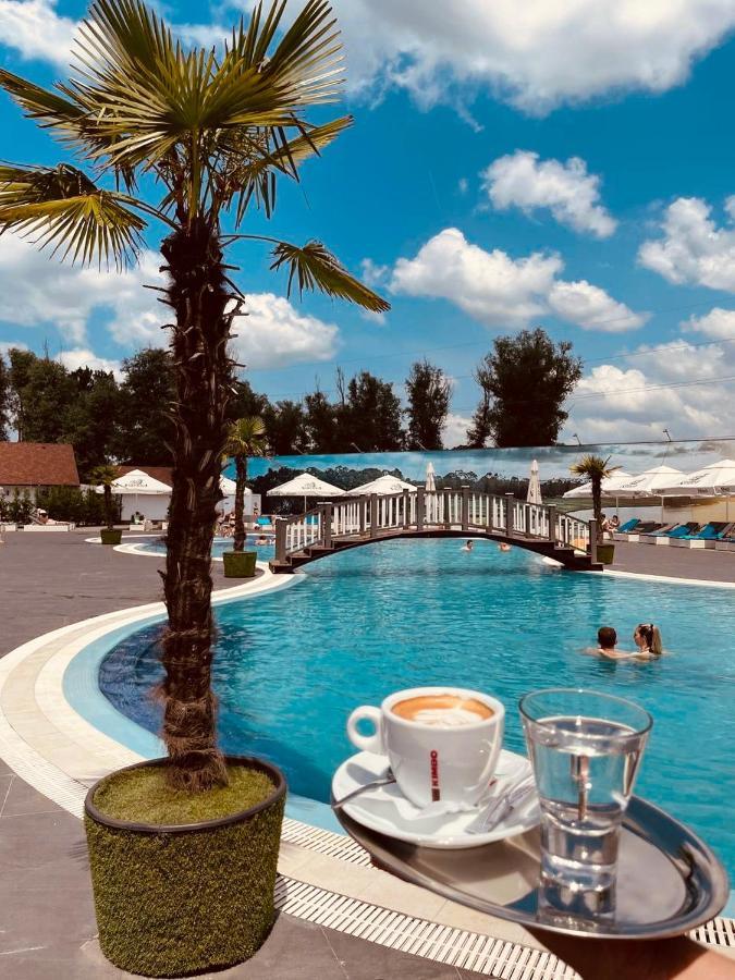Premium Park Hotell Tohatin Exteriör bild